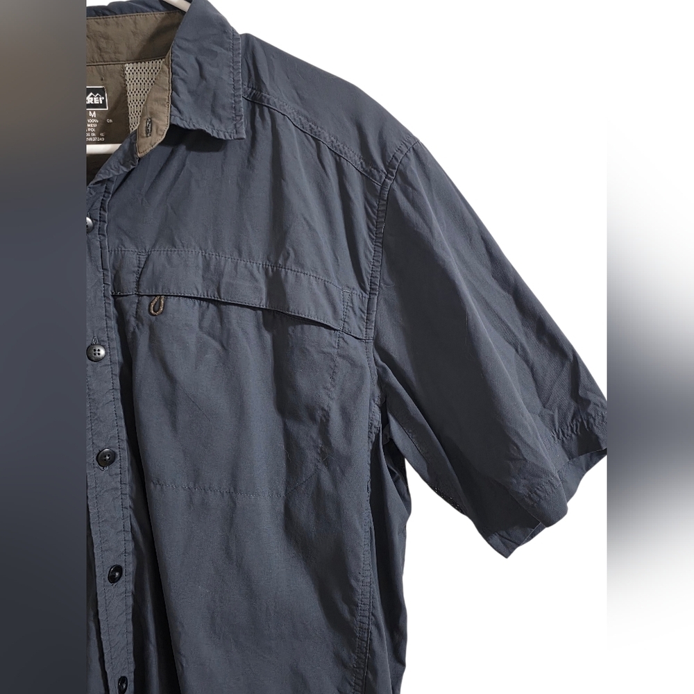 REI Men's Casual Shirts - Dark Blue and Light Blue Size Medium - Picture 3 of 13